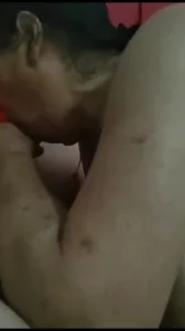 老坦克口交操逼